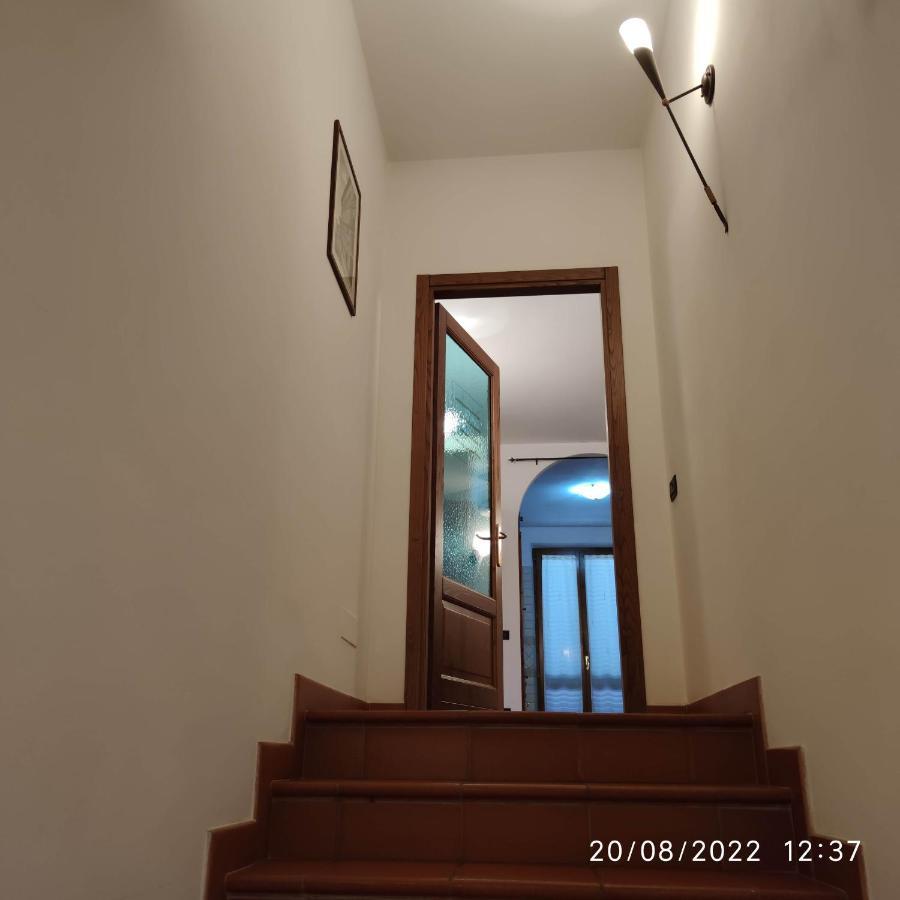 M & M Pinzi Suite Apartment Montepulciano Stazione Екстериор снимка